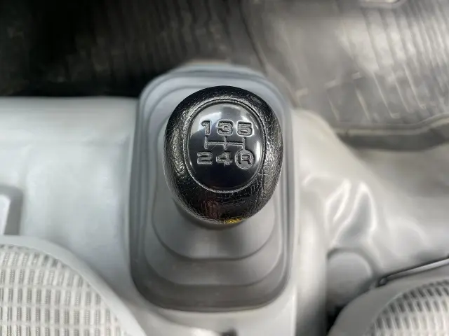 トヨタ ダイナ LDF-KDY281(4WD)の写真16