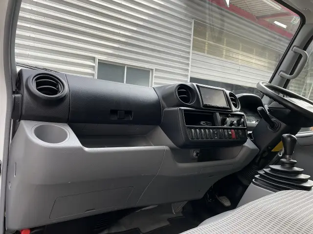 トヨタ ダイナ LDF-KDY281(4WD)の写真18