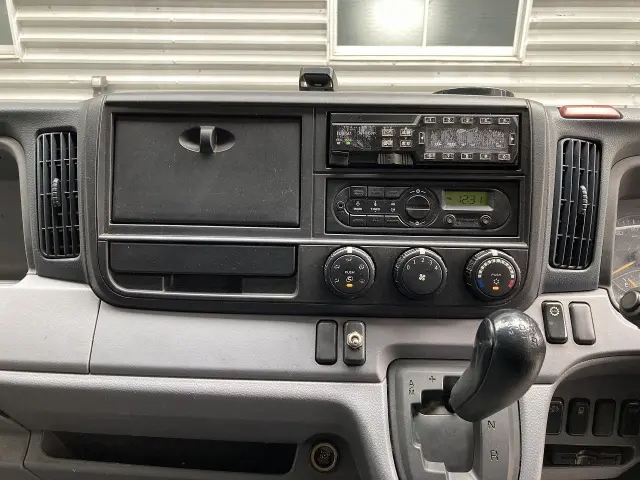 三菱 キャンター TKG-FEB50(2WD)の写真17