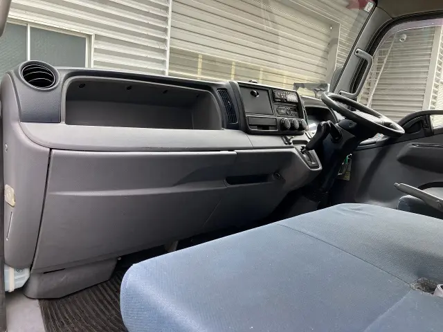 三菱 キャンター TKG-FEB50(2WD)の写真20