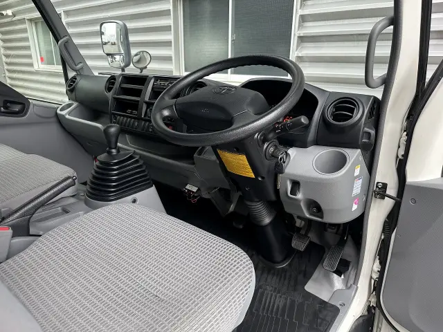 トヨタ ダイナ SKG-XZU710(2WD)の写真17