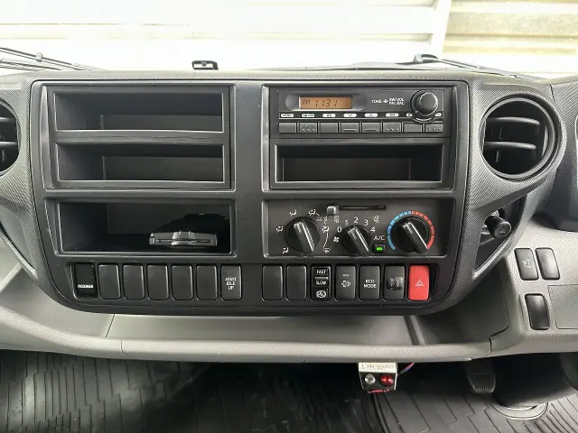 トヨタ ダイナ SKG-XZU710(2WD)の写真18