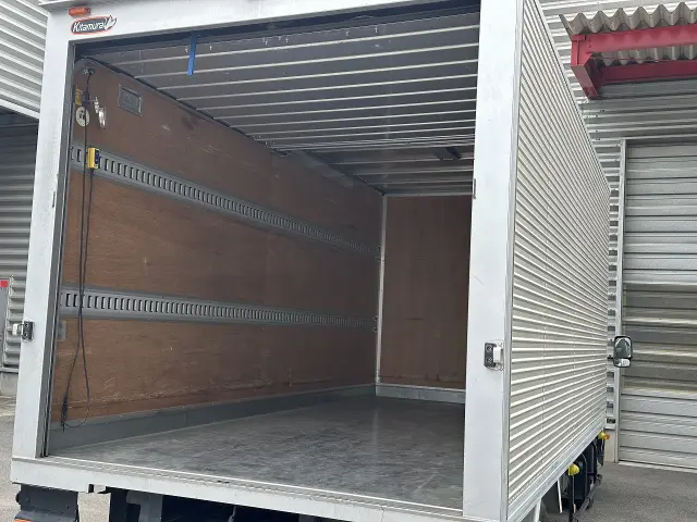 トヨタ ダイナ SKG-XZU710(2WD)の写真24