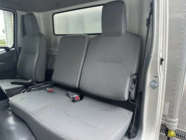 トヨタ ダイナ SKG-XZU710(2WD)の写真31