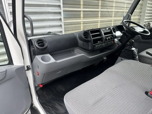 トヨタ ダイナ SKG-XZU710(2WD)の写真32