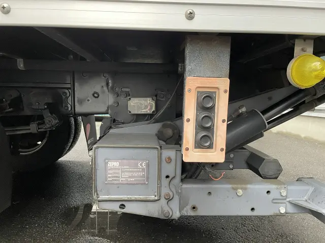 日野 デュトロ BDG-XZU424M(2WD)の写真9