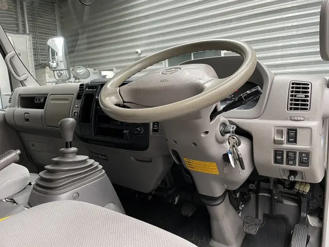 日野 デュトロ BDG-XZU424M(2WD)の写真15