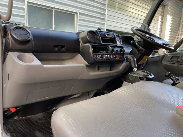 トヨタ ダイナ 2RG-XZU605(2WD)の写真19