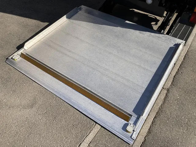 日野 デュトロ TPG-XZU645M(2WD)の写真5