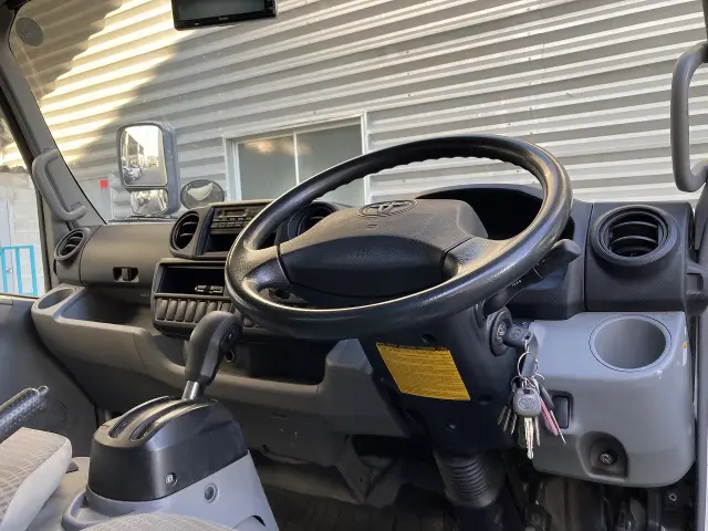 トヨタ ダイナ TKG-XZC645(2WD)の写真17