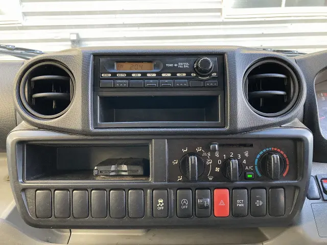 トヨタ ダイナ TKG-XZC645(2WD)の写真18