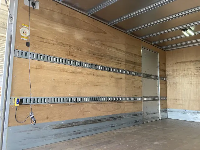 日野 デュトロ TKG-XZU710M(2WD)の写真23