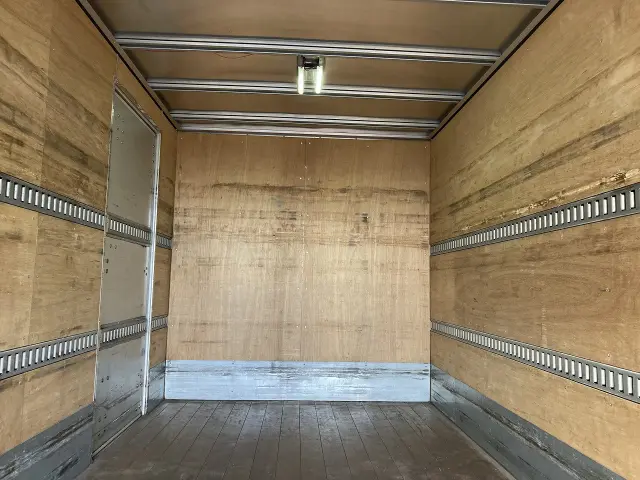 日野 デュトロ TKG-XZU710M(2WD)の写真27