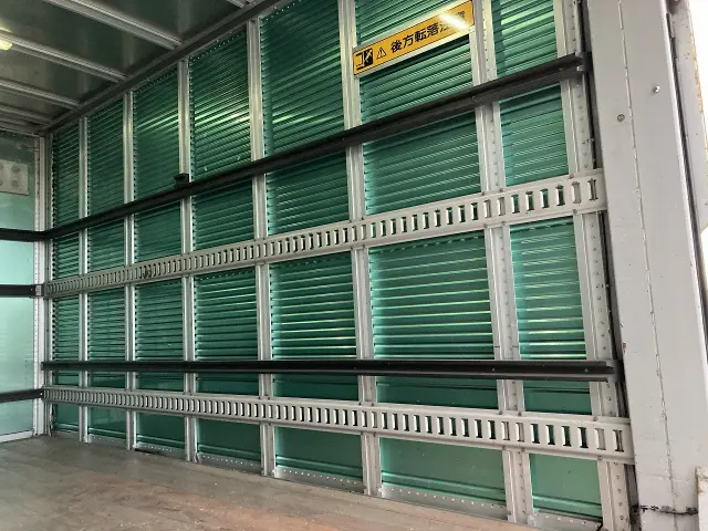 いすゞ エルフ BKG-NPR85AN(2WD)の写真23