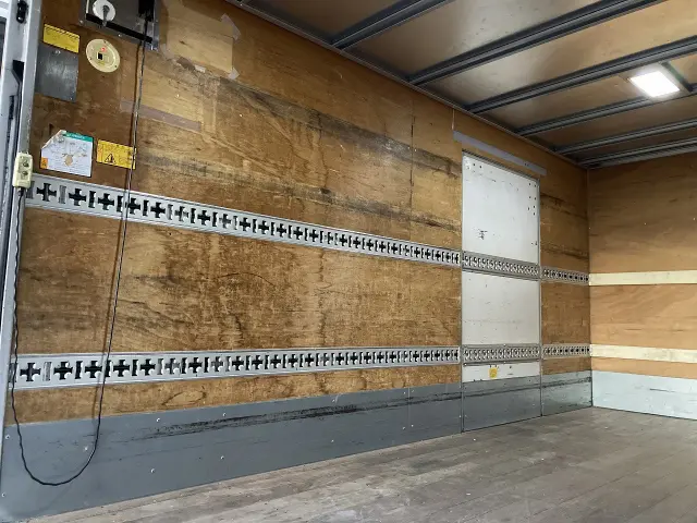 日野 デュトロ TKG-XZU710M(2WD)の写真24