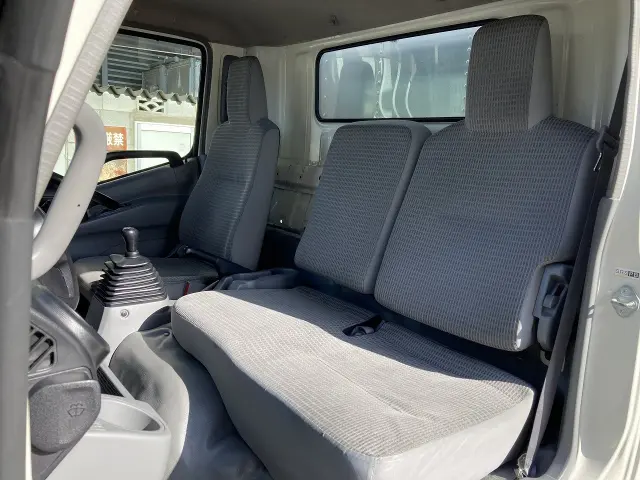 日野 デュトロ TKG-XZU710M(2WD)の写真46