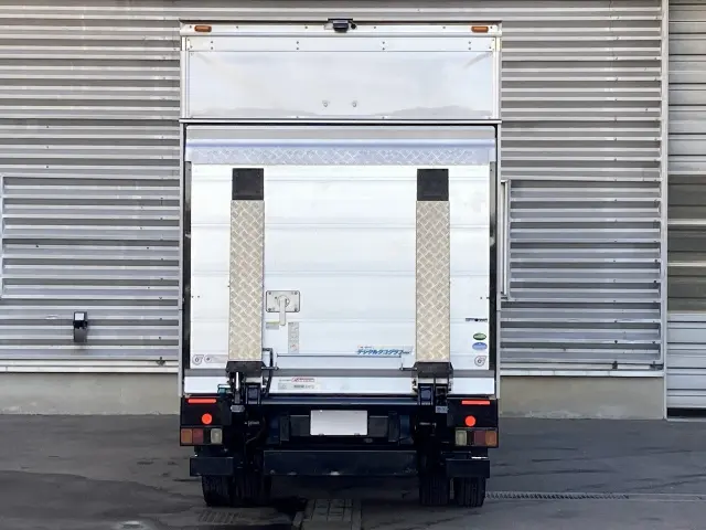 三菱 キャンター TPG-FEA50(2WD)の写真3