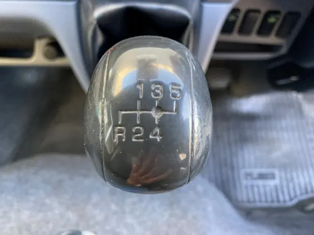 三菱 キャンター TPG-FEA50(2WD)の写真17
