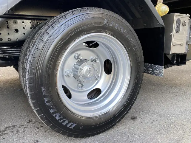 三菱 キャンター TPG-FEA50(2WD)の写真34