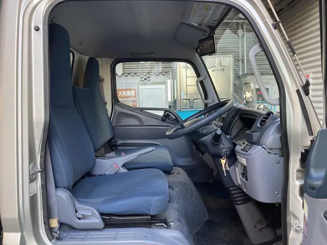 三菱 キャンター TPG-FEA50(2WD)の写真35
