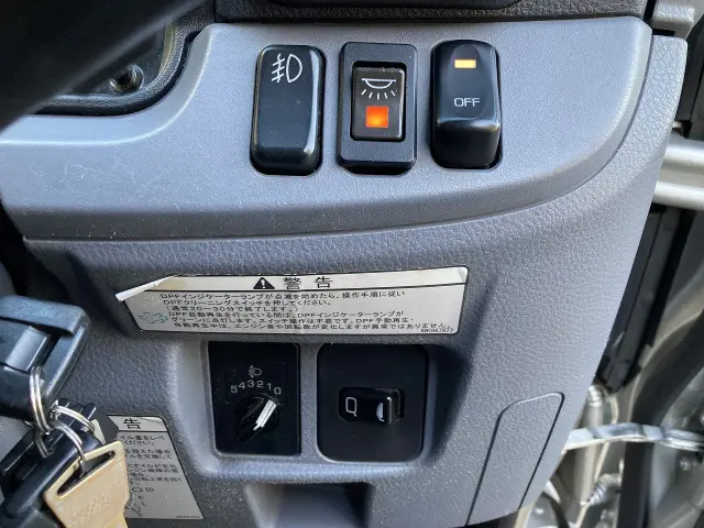 三菱 キャンター TPG-FEA50(2WD)の写真37