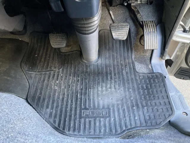 三菱 キャンター TPG-FEA50(2WD)の写真40