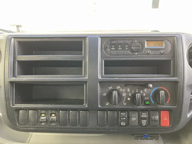 日野 デュトロ TKG-XZU710M(2WD)の写真18