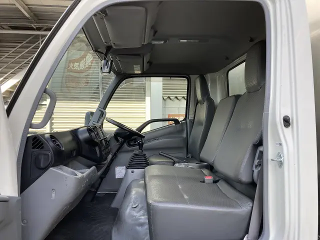 日野 デュトロ TKG-XZU710M(2WD)の写真42