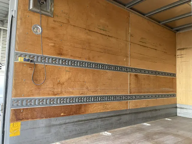 マツダ タイタン TRG-LKR85N(2WD)の写真23