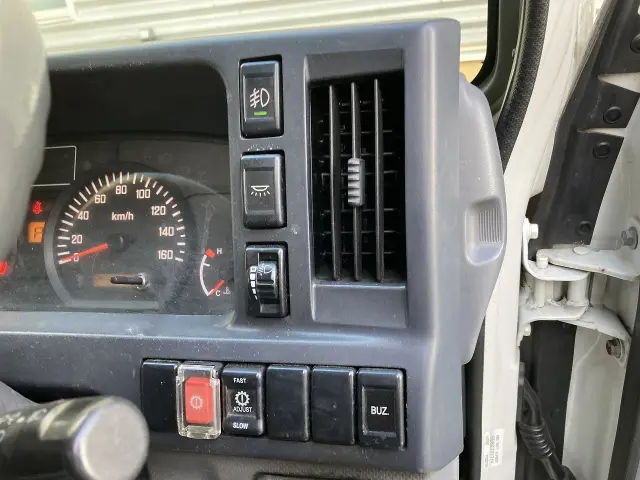 マツダ タイタン TRG-LKR85N(2WD)の写真40