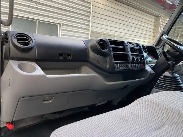 日野 デュトロ TKG-XZU720M(2WD)の写真19