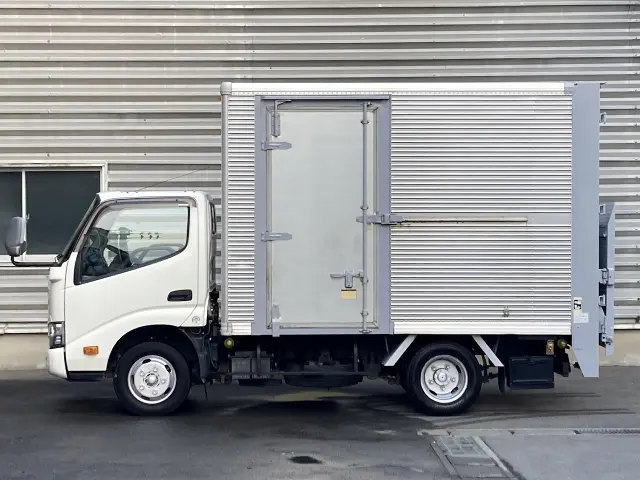 日野 デュトロ TPG-XZC605M(2WD)の写真2
