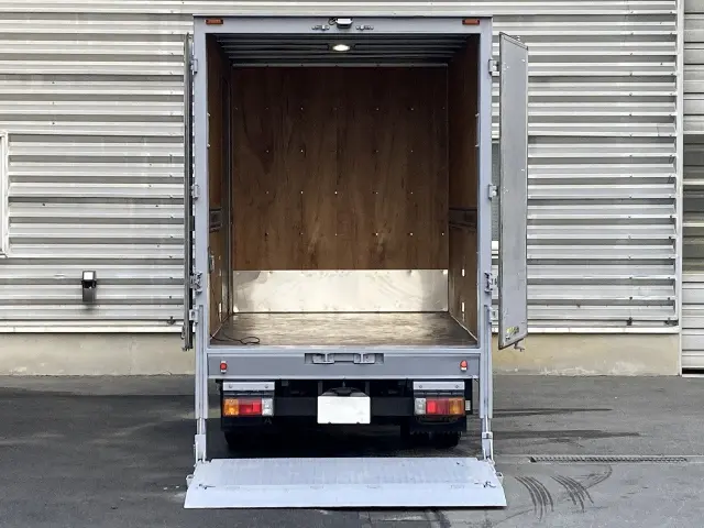 日野 デュトロ TPG-XZC605M(2WD)の写真4