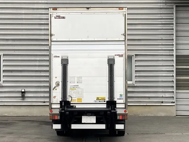 三菱 キャンター TPG-FEA50(2WD)の写真3