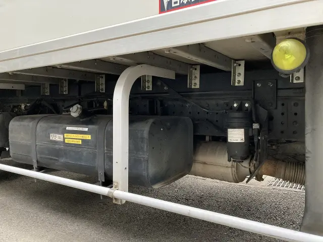 三菱 キャンター TPG-FEA50(2WD)の写真11