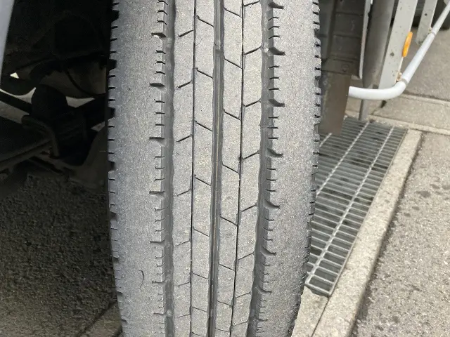 三菱 キャンター TPG-FEA50(2WD)の写真13