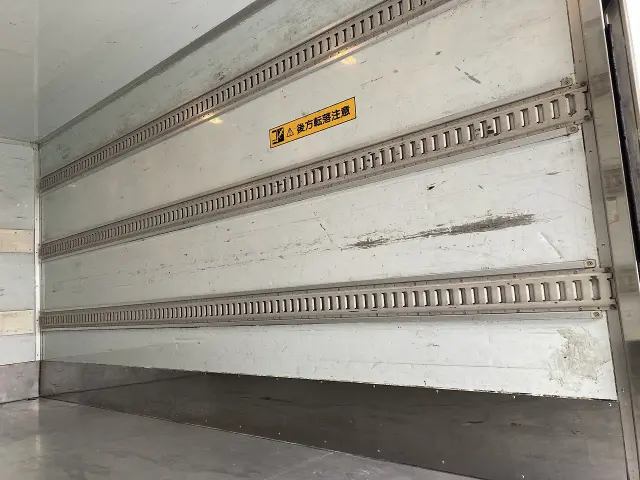 三菱 キャンター TPG-FEA50(2WD)の写真24