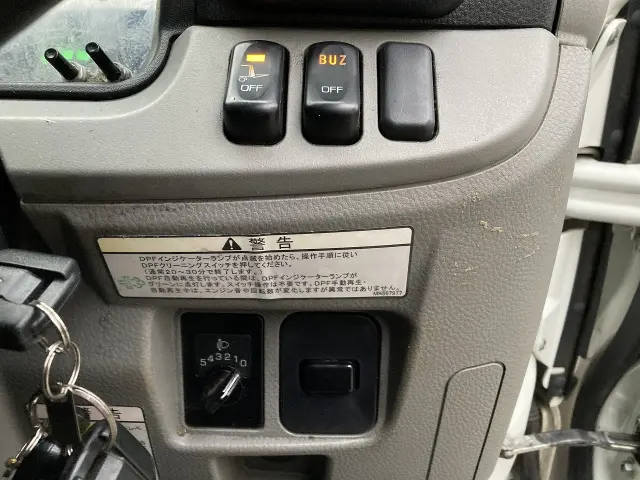 三菱 キャンター TPG-FEA50(2WD)の写真40