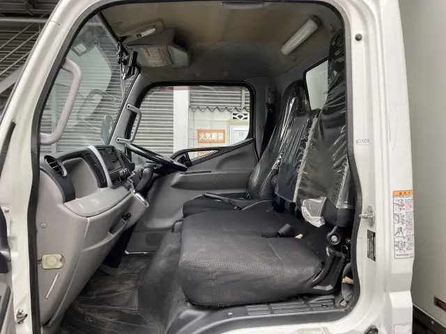 三菱 キャンター TPG-FEA50(2WD)の写真44