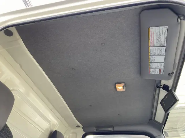 いすゞ エルフ 2RG-NLR88AN(2WD)の写真20