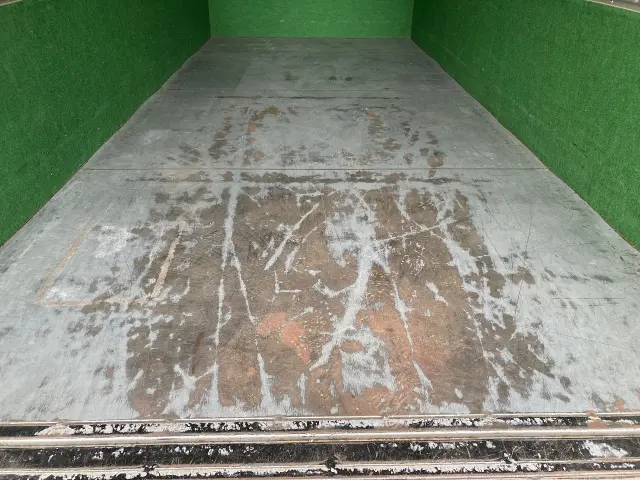 いすゞ エルフ 2RG-NLR88AN(2WD)の写真25