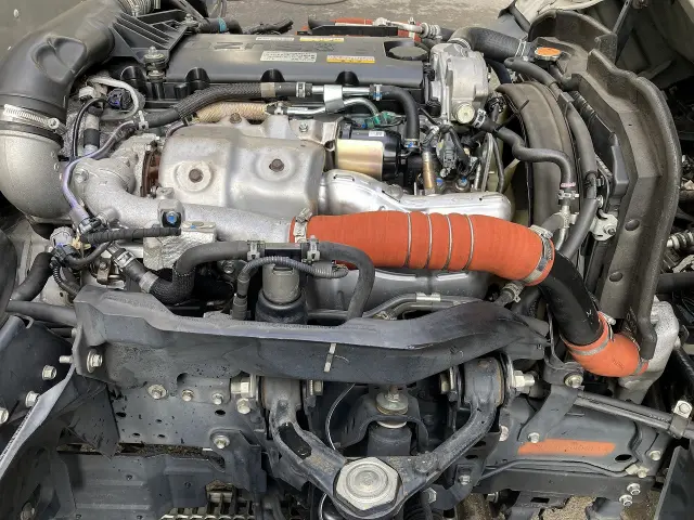 いすゞ エルフ 2RG-NLR88AN(2WD)の写真32