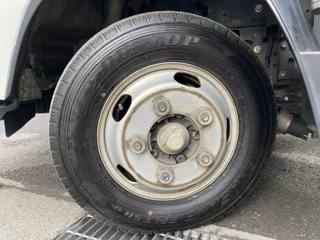 いすゞ エルフ 2RG-NLR88AN(2WD)の写真34