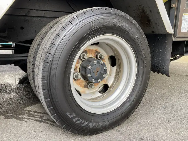 いすゞ エルフ 2RG-NLR88AN(2WD)の写真35