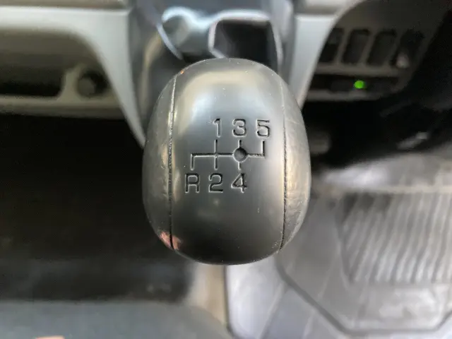 三菱 キャンター TPG-FEB50(2WD)の写真19