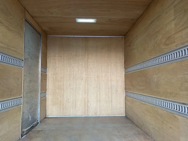 三菱 キャンター TPG-FEB50(2WD)の写真28