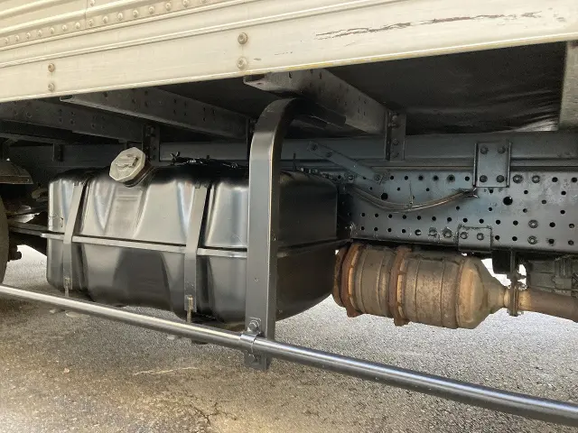 いすゞ エルフ TPG-NPR85AN(2WD)の写真12