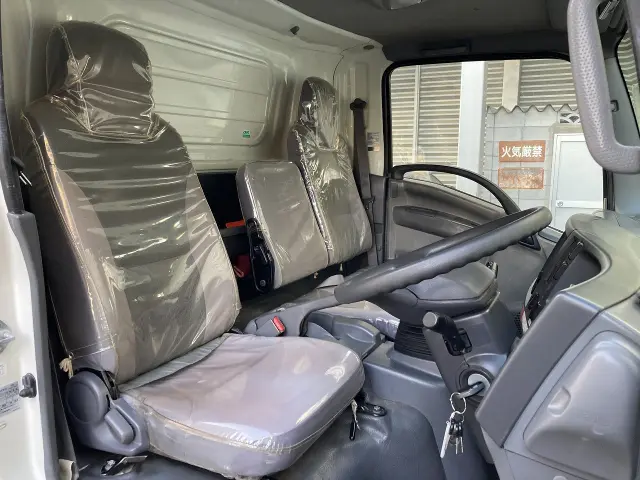 いすゞ エルフ TPG-NPR85AN(2WD)の写真16