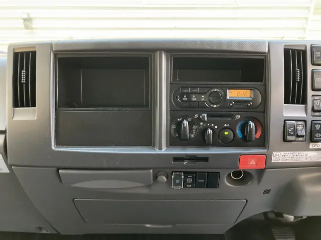 いすゞ エルフ TPG-NPR85AN(2WD)の写真18