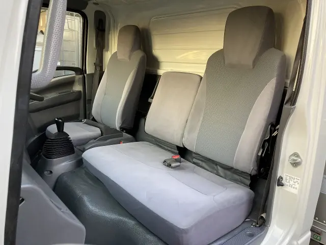 いすゞ エルフ TPG-NPR85AN(2WD)の写真41